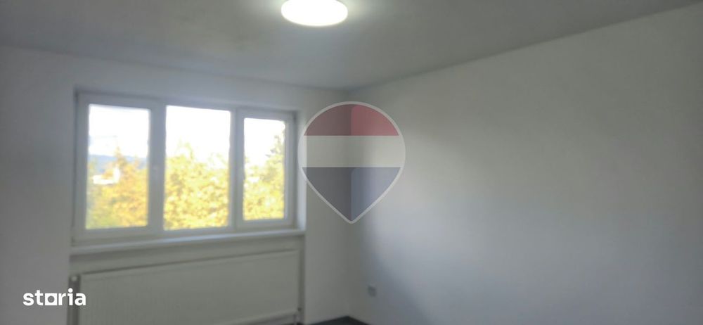 Apartament cu 2 camere de vânzare în zona Nord-Est — fotografia 1
