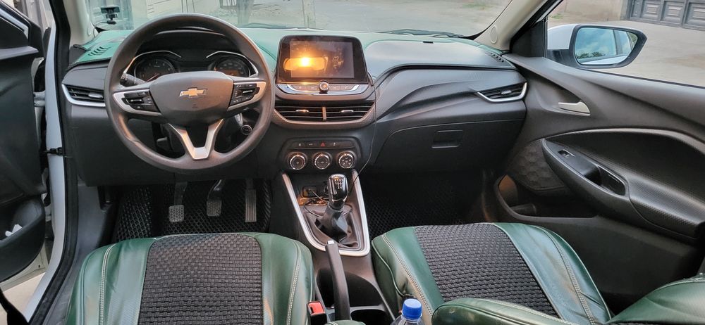 Chevrolet Onix LT