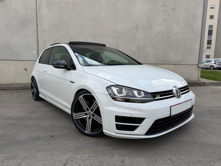 Volkswagen Golf R 4motion,DSG,Pano,Jante 19,Moduri condus,Navi