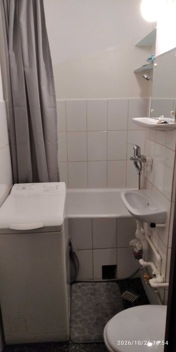 De închiriat apartament cu o camera