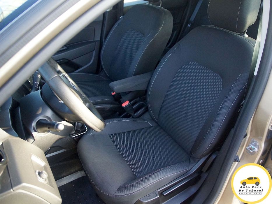 Dacia Duster Dacia Duster 1.5 dci 115CP diesel senzori, confort, pilot aut GARANTIE