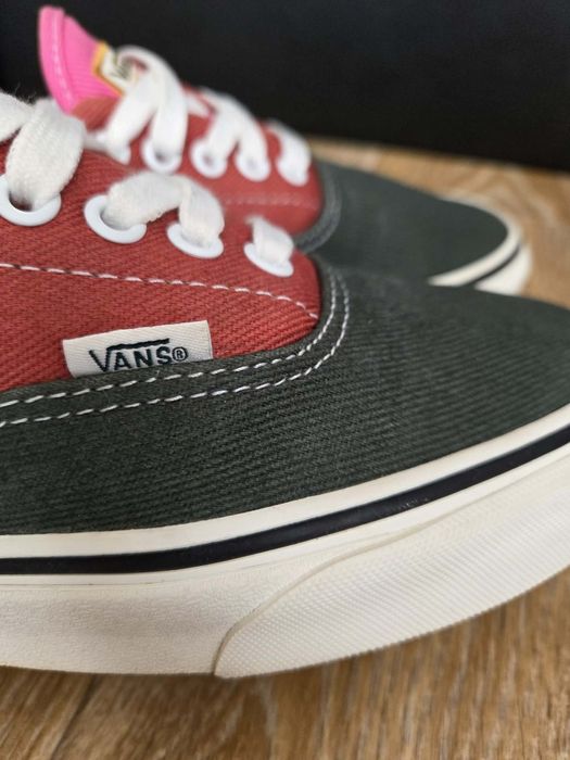 VANS   41  номер
