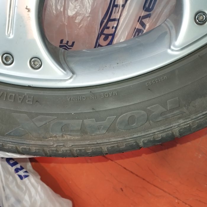 Продам диски с резинами 275/40ZR20