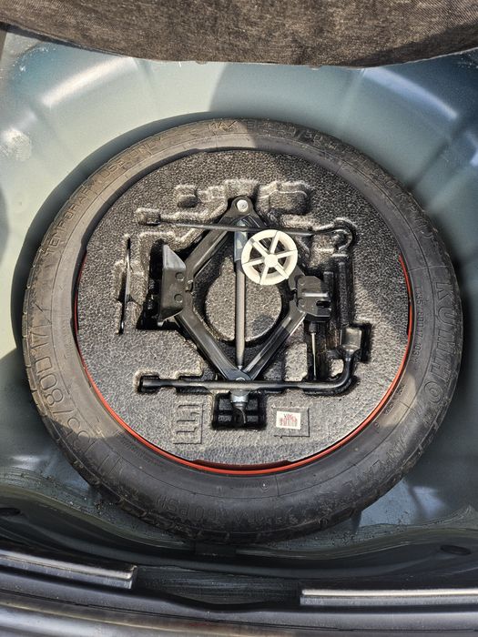 Резервна гума патерица за Hundai i40 135- 80- 17