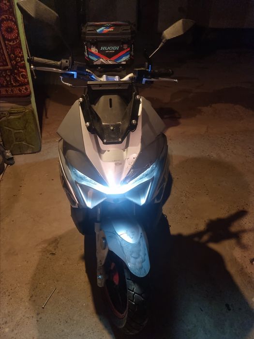 Osaki X-ADV 2 (jialang)