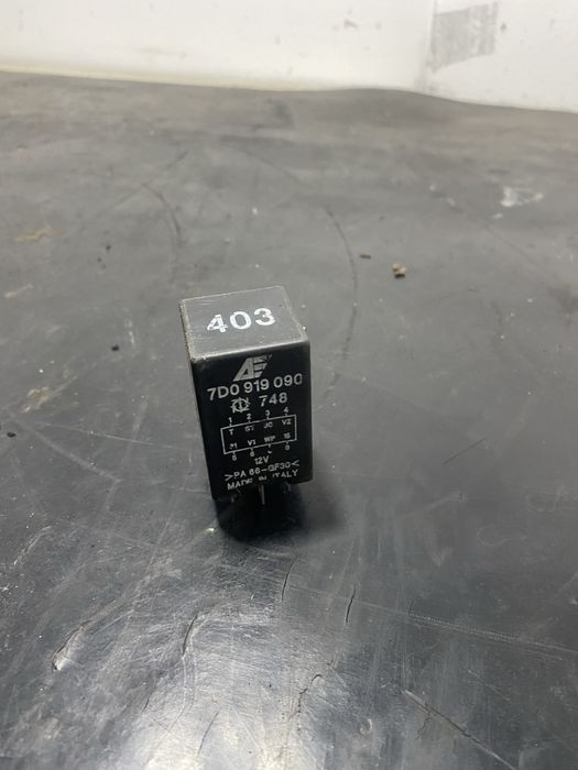 Releu pompa auxiliara recirculare 403 Volkswagen Vw T4 2.5 TDI ACV