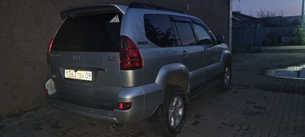 Toyota land cruiser Prado120