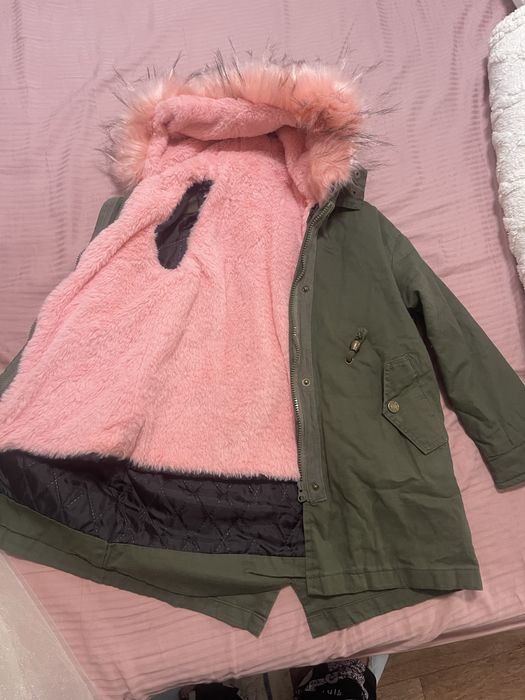 Продается парка- отличная, теплая