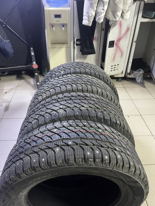 Продам резину Viatti!