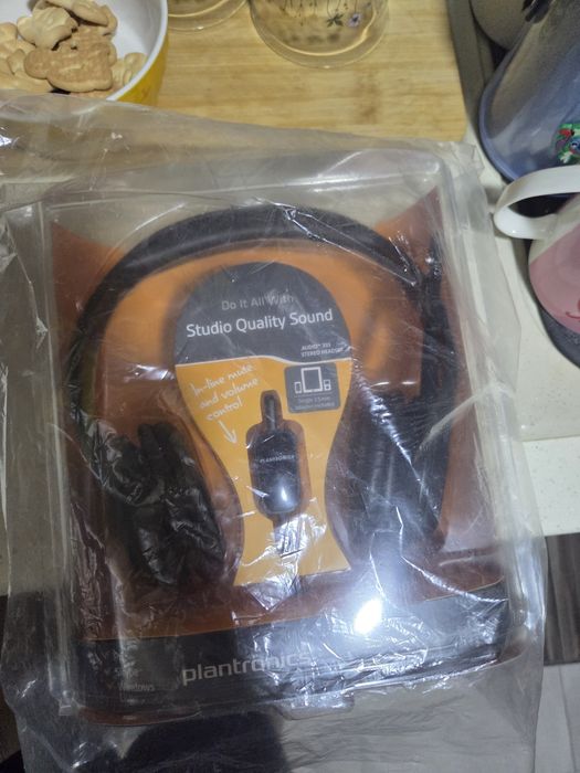 casti Jabra evolve 2 si Plantronics