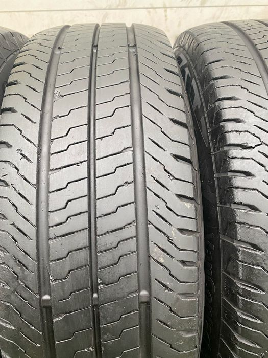 4 Броя Летни Гуми Continental с Джанти за VW Transporter 215/65 R16C