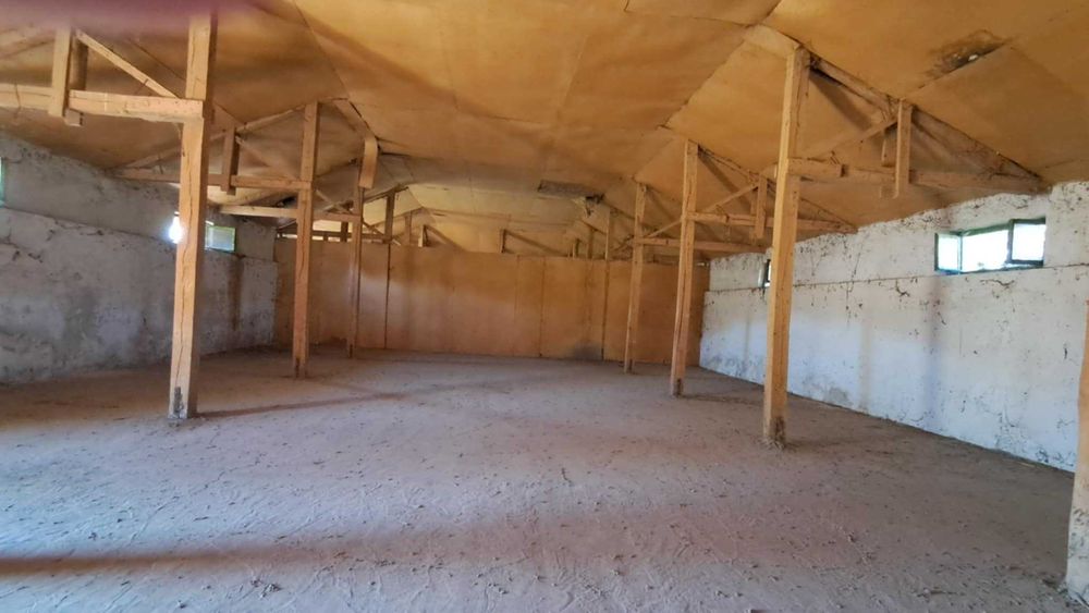 Продава се Промишлена сграда в Карлово - 470 кв.м за 245 €/кв.м - Снимка #4