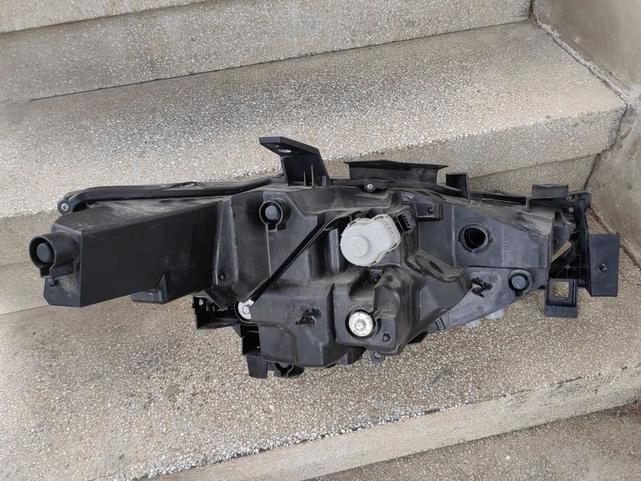 Фар Mazda CX5 FULL LED 17-22г. ляв / Фар Мазда ЦХ5 Оригинален
