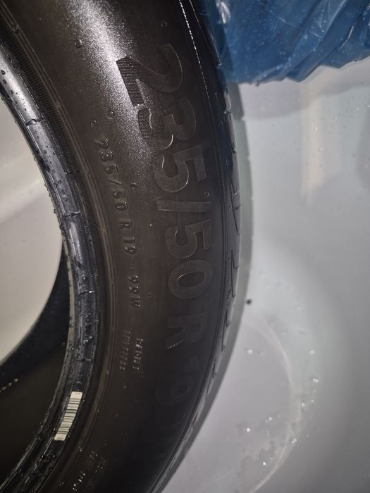 Anvelope 235/50/R19