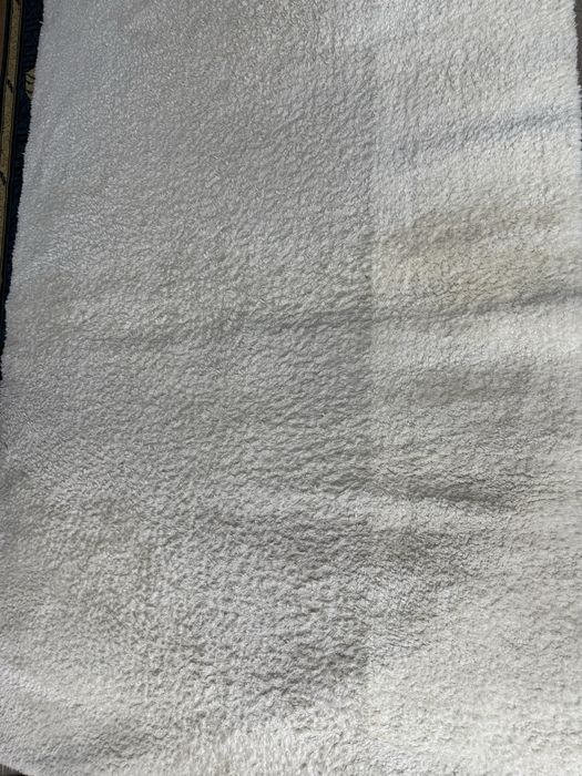 Продам ковер 1,5*2