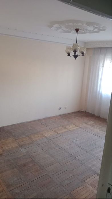 Apartament 3 camere – Bodești, Neamț – 90 mp + Balcon spațios