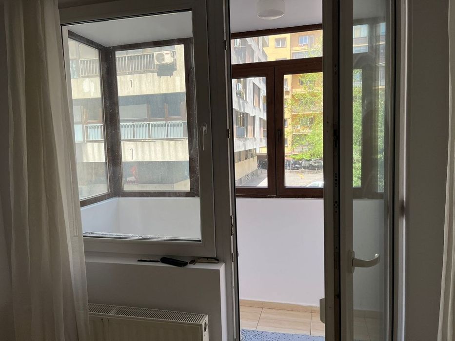 Închiriez apartament cu doua camere