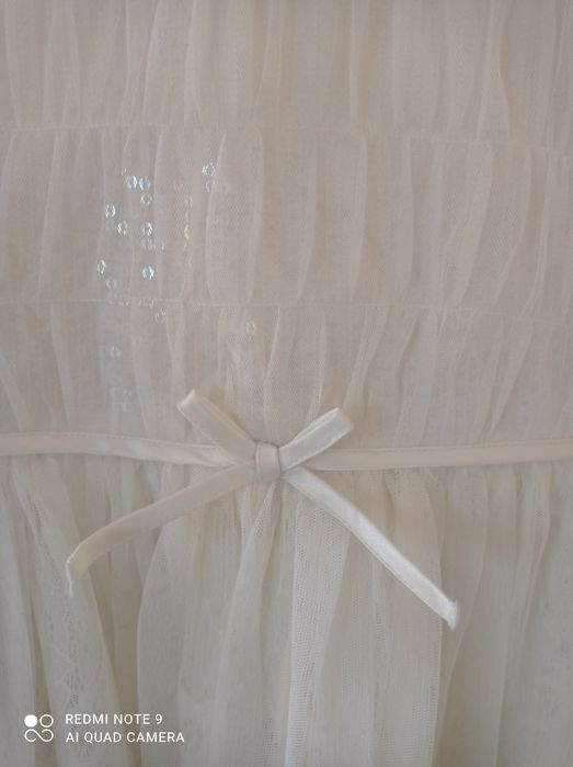 Нежна,нова рокля