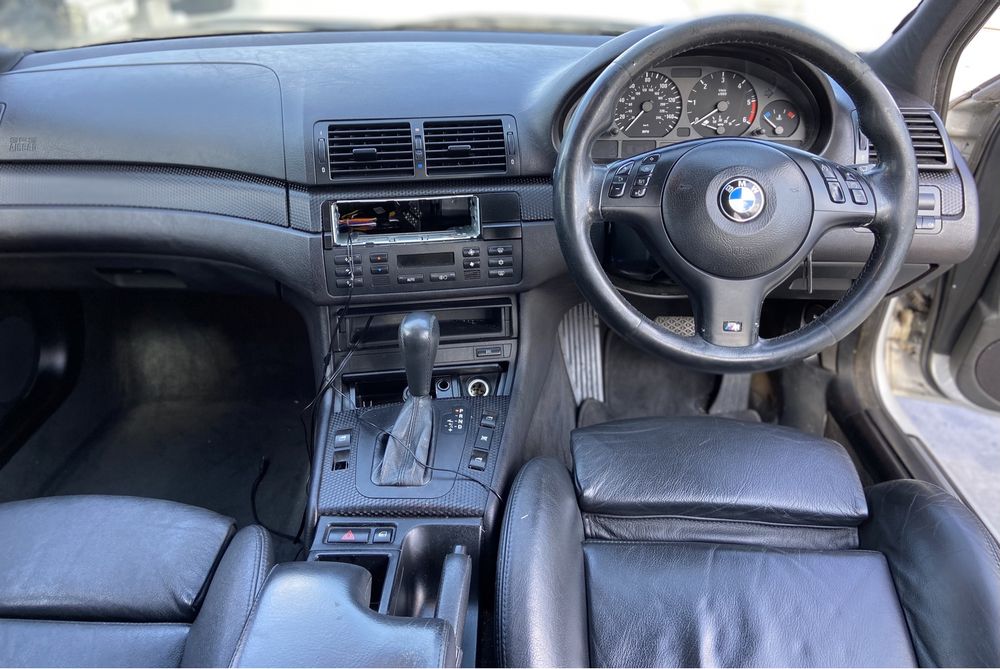 Dezmembrez BMW 330d 204 cp, automat,Tech 2 ,Recaro,Xenon, Hk, jante M