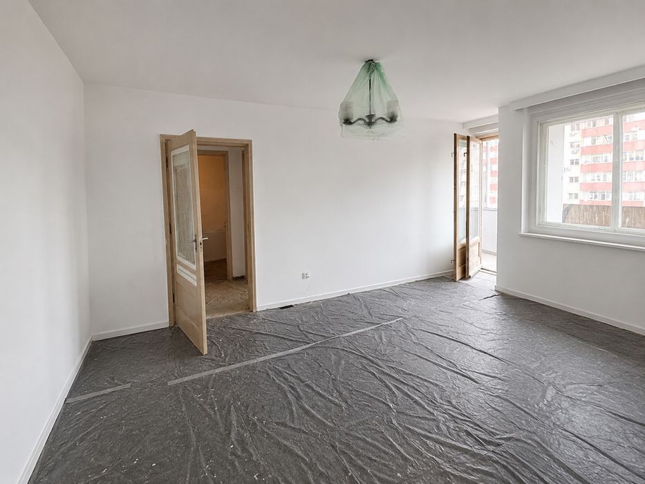 Apartament De Vanzare Complet Renovat