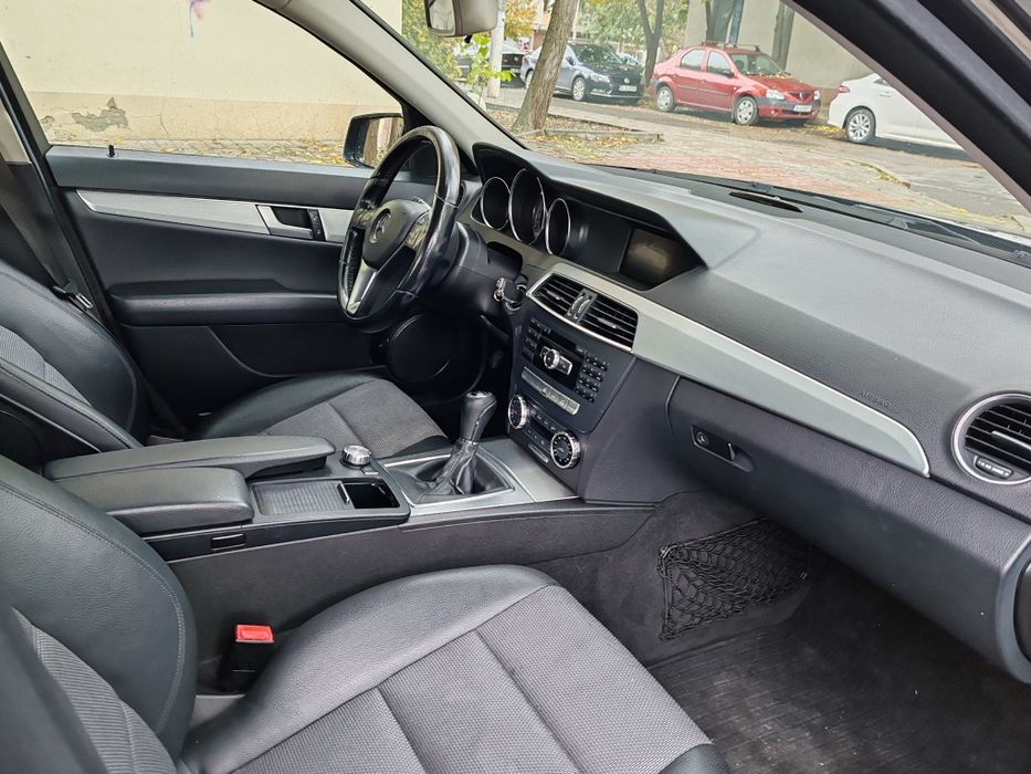 Mercedes c 220 berlină