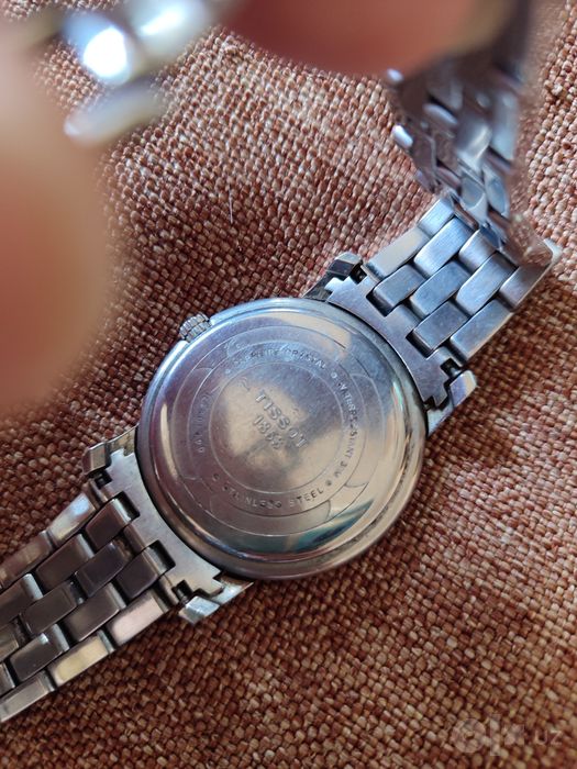 Продам часы TISSOT.