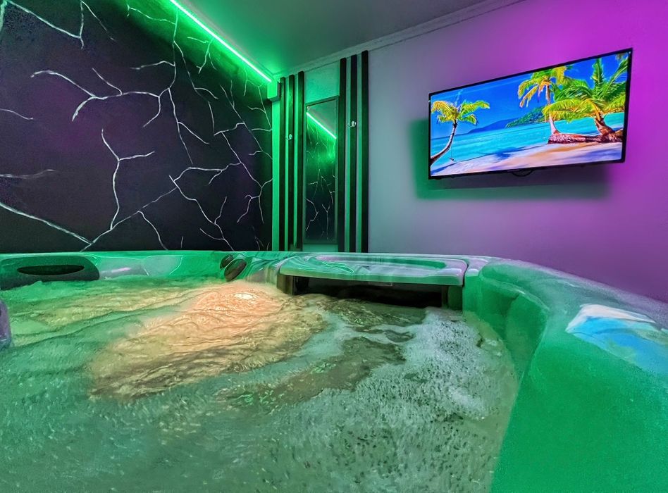 Escapada cu Jacuzzi Privat - Cazare Ultra-Central - Evenimente