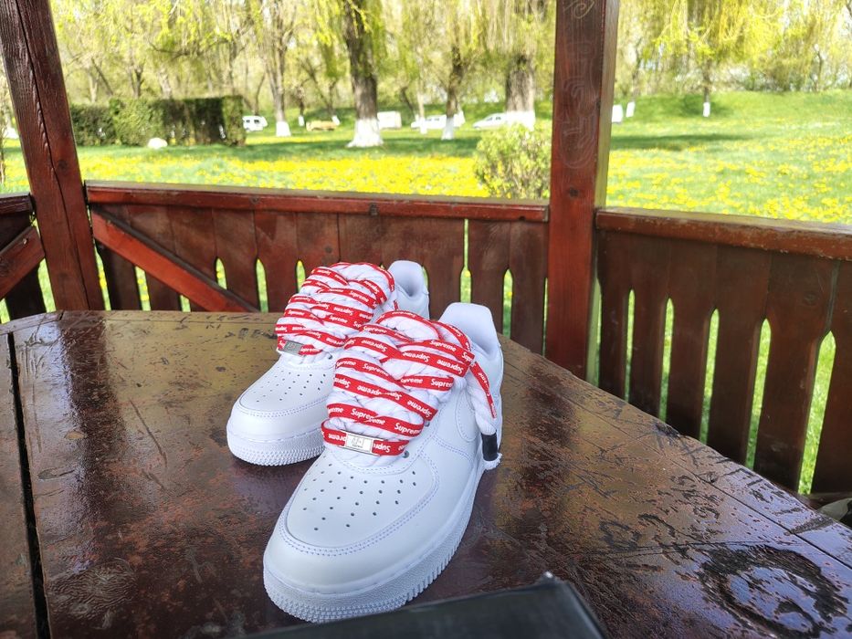 Nike Air Force 1 Low x Supreme White – Mărimea 38