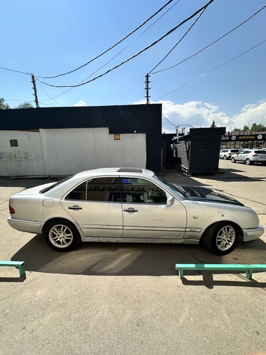 Mersedes w210 e230