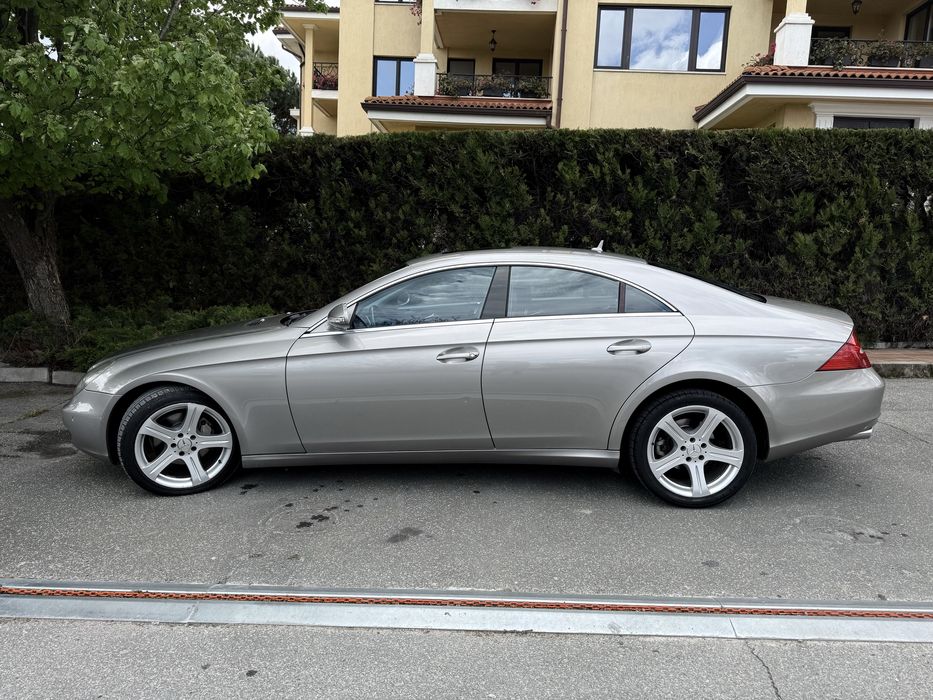 Mercedes CLS 320 - един от малкото, които си струват