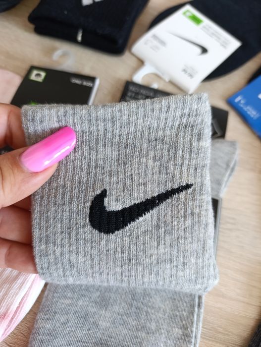 10 perechi de șosete la alegere am mai multe din fiecare mărimi universale material premium