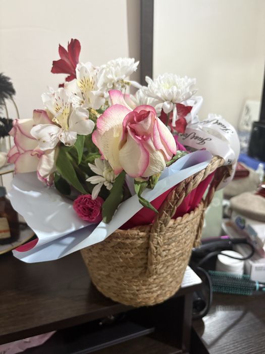 Цветы оч много разные цены