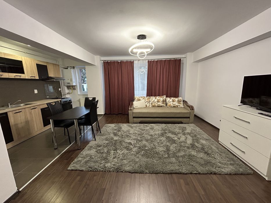 Inchiriez ap. 2 camere,  Cedonia