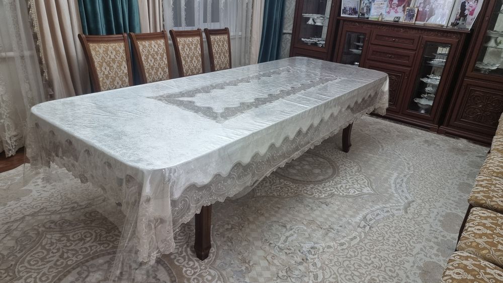 Продам стол 3.5 метра