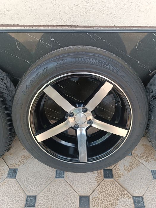 Vossen Diska Balon Sotiladi 215 55 R17 J8 Holati Ideal Ayibi Yoq