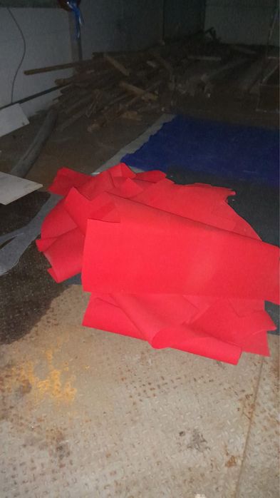 Ковроланы разных размеров и цветов