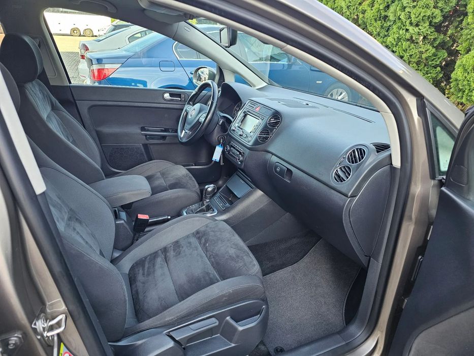 Volkswagen Golf Plus An 2011~1.6TDi-105Cp~AUTOMATA~Xenon~Trapa~Navigatie~Euro 5