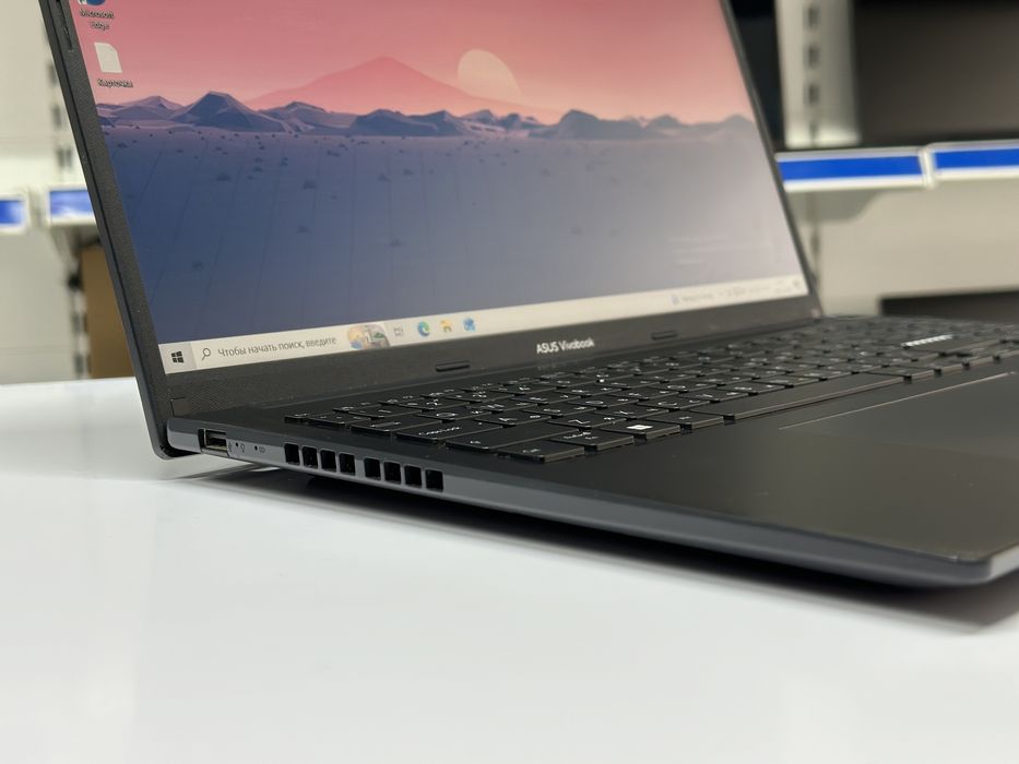 Ноутбук Asus Vivobook Ryzen 5