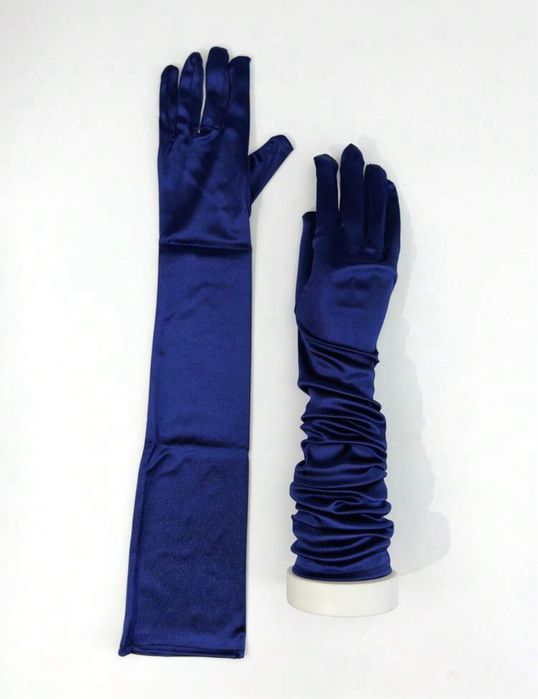 дълги сатенени ръкавици