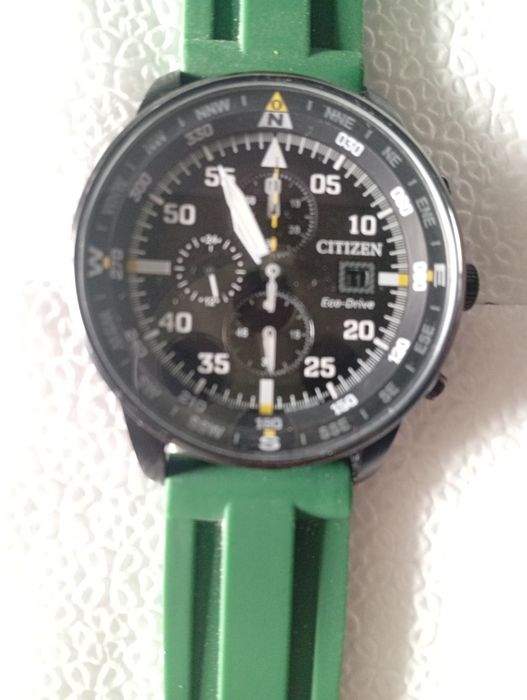 2 броя часовници. Мъжки