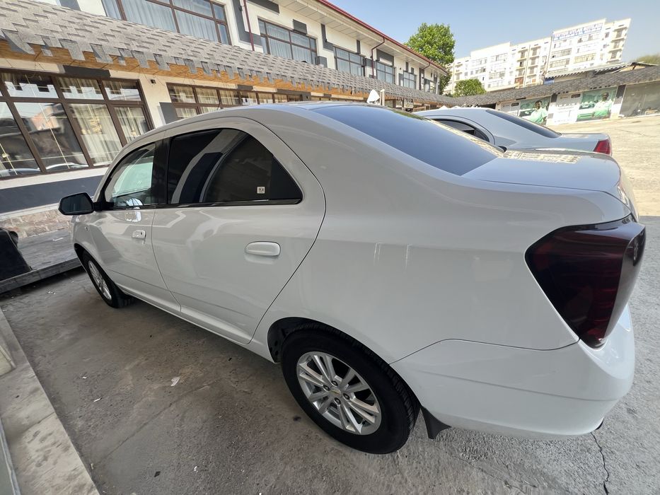 Chevrolet Cobalt 2025 — 5
