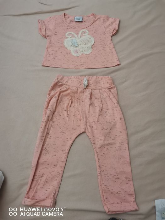 Страхотни дрешки за малка принцеса размер 12-18, 18-24 месеца