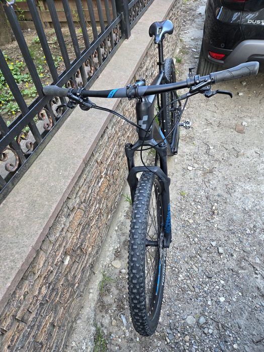 Bicicleta carbon Cube Reaction 29"