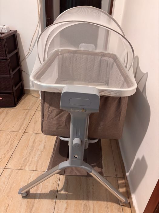 Patut bebe tip co-sleeper/balansoar electric in stare foarte buna