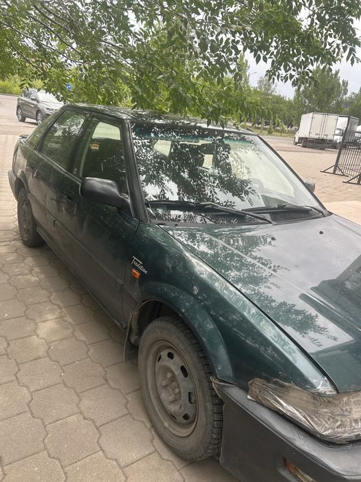 Машина марки Honda Concerto