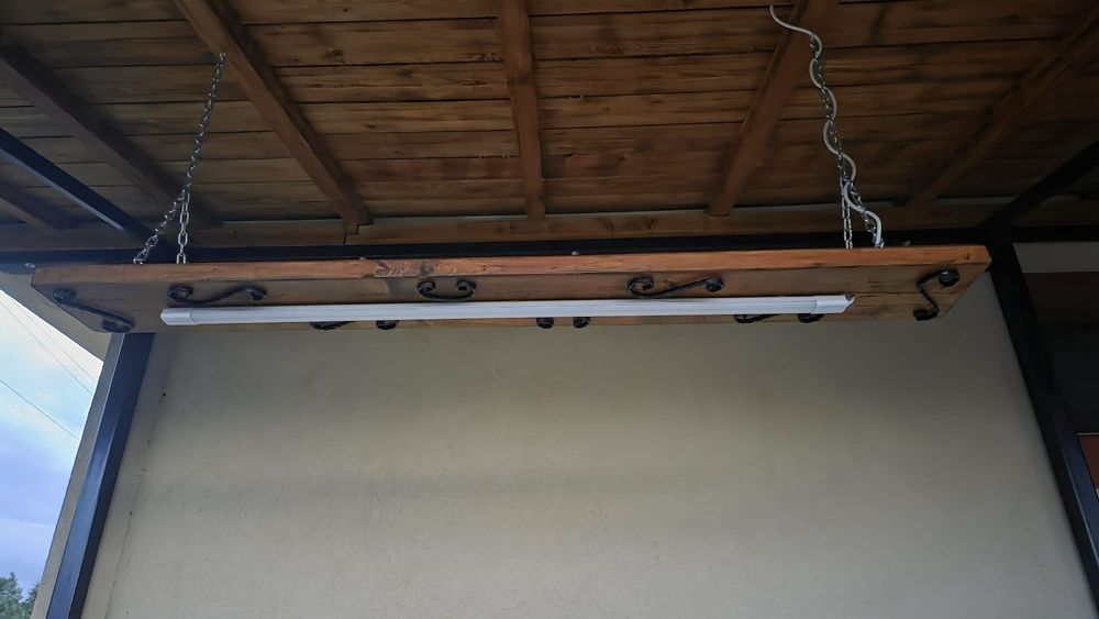 Candelabru rustic pentru terasă / foișor
