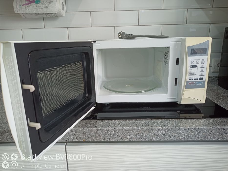 Микроволновка Daewoo