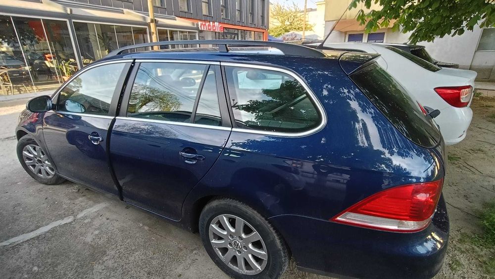 VÂND Volkswagen Golf V Variant 1.4 TSI (122 CP) – PREȚ 2790 EURO NEGOCIABIL