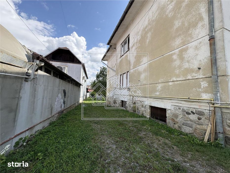 Casa tip duplex pe Calea Dumbravii, teren de 425 mp, 120 mp utili