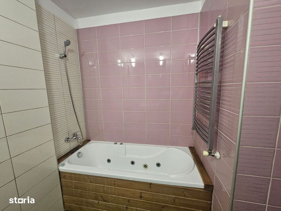 3 camere, Central, stradal
